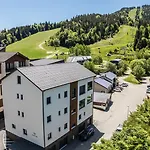 아파트 Aux Pieds Des Pistes - Appt B 옥스레테르메스